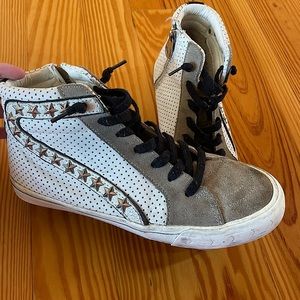 Vintage Havana high top sneakers